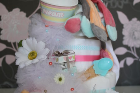 gâteau de couches francoise vermorel diaper cakes gender reveal party baby shower
