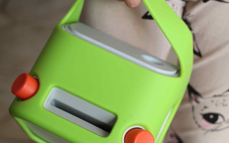 yoto player enceinte, conteuse histoire , veilleuse