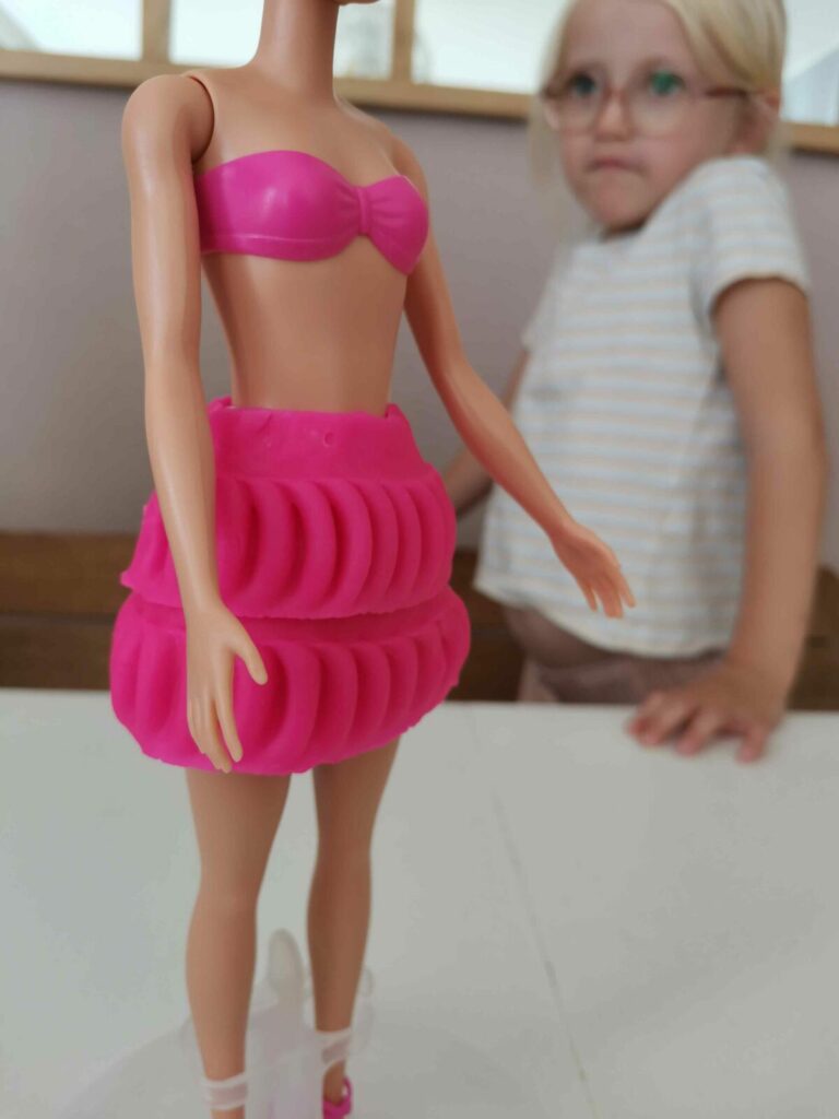 play-doh barbie pâte à modeler