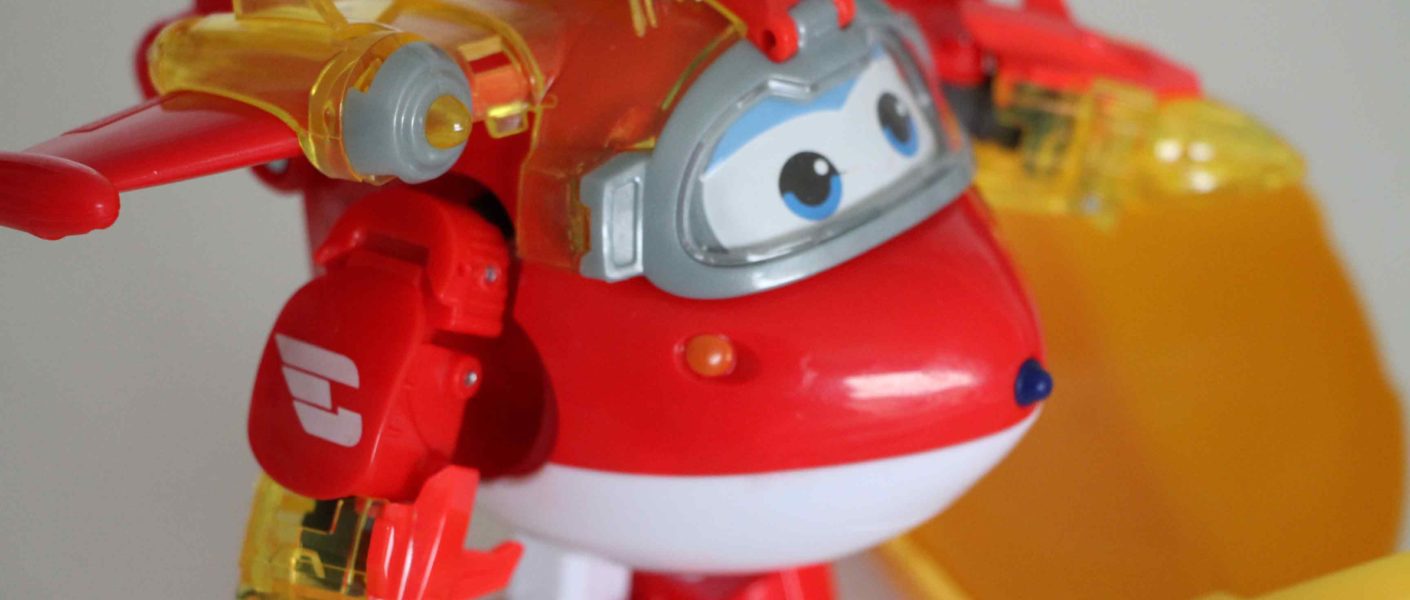 super wings figurines alpha group
