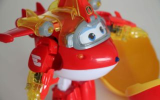 super wings figurines alpha group